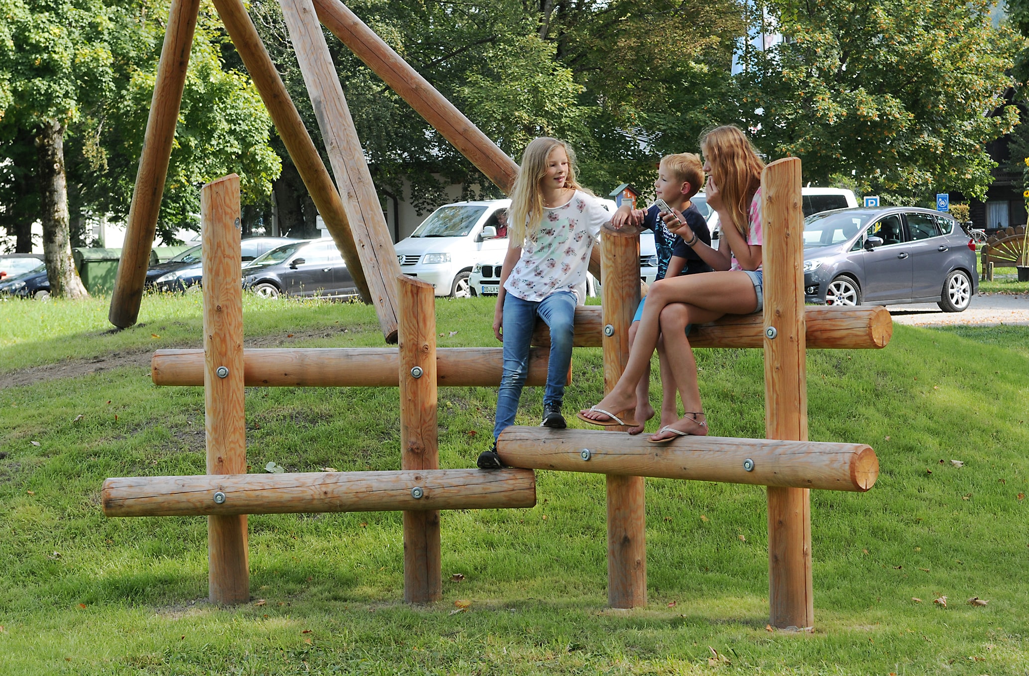 Ideal for seating within any playground the Sitting Fence is playful and great for girls to socialise on